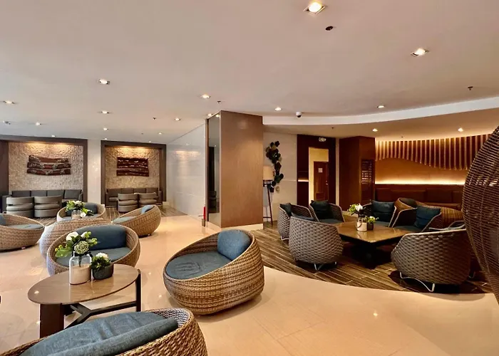 Mall Of - Aseana - Walking Distance To Mall