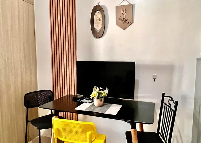 Mall Of - Aseana - Walking Distance To Mall