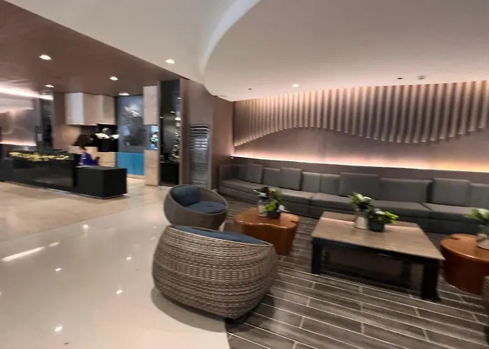 Mall Of - Aseana - Walking Distance To Mall Apartment Manila