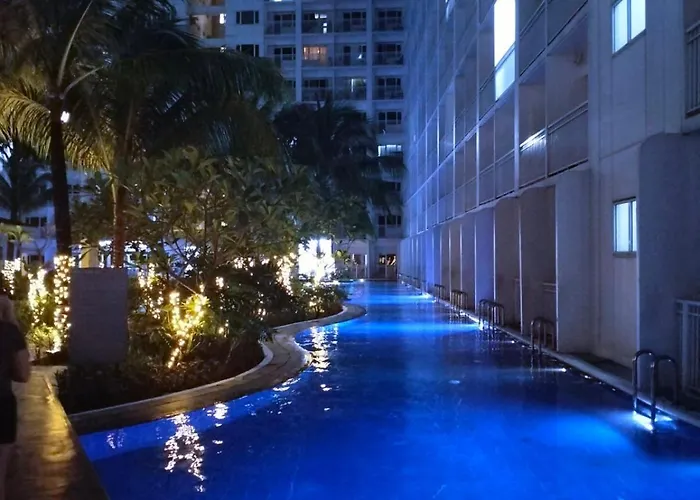 Mall Of - Aseana - Walking Distance To Mall Manila