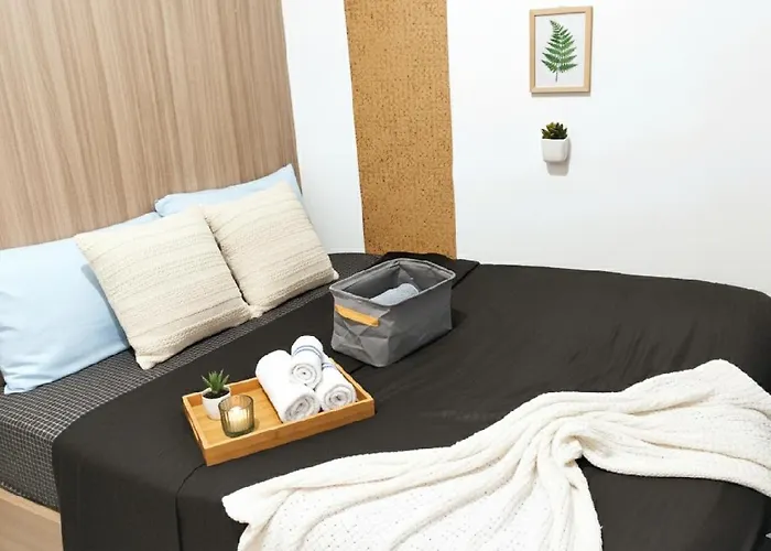 Mall Of - Aseana - Walking Distance To Mall