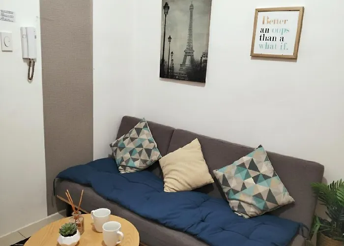 Mall Of - Aseana - Walking Distance To Mall Apartment *